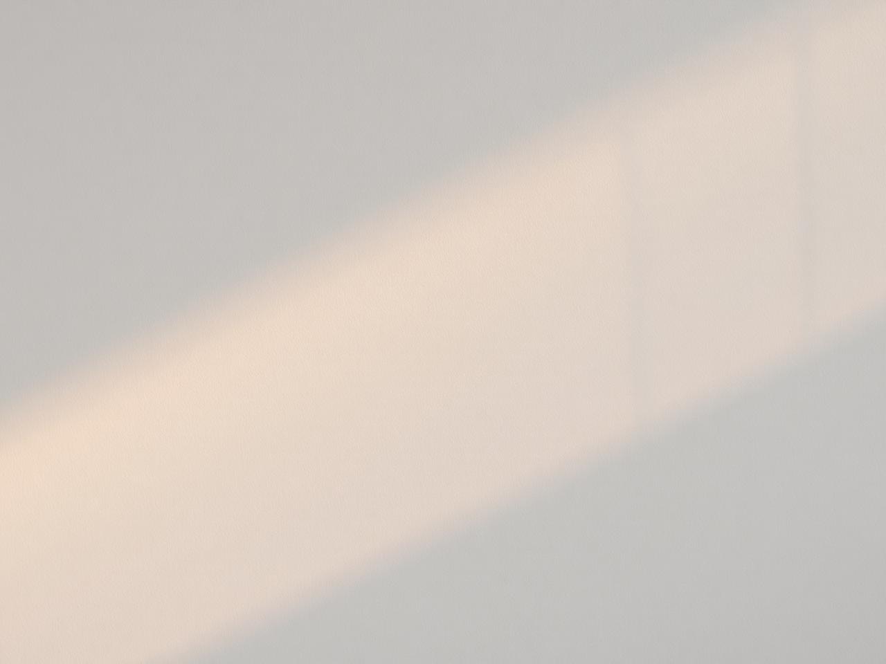 Smooth skim coated wall detail